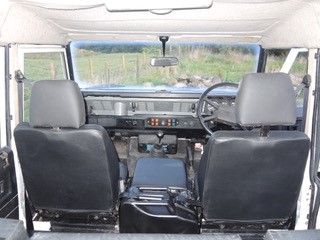 Land Rover 110 V8