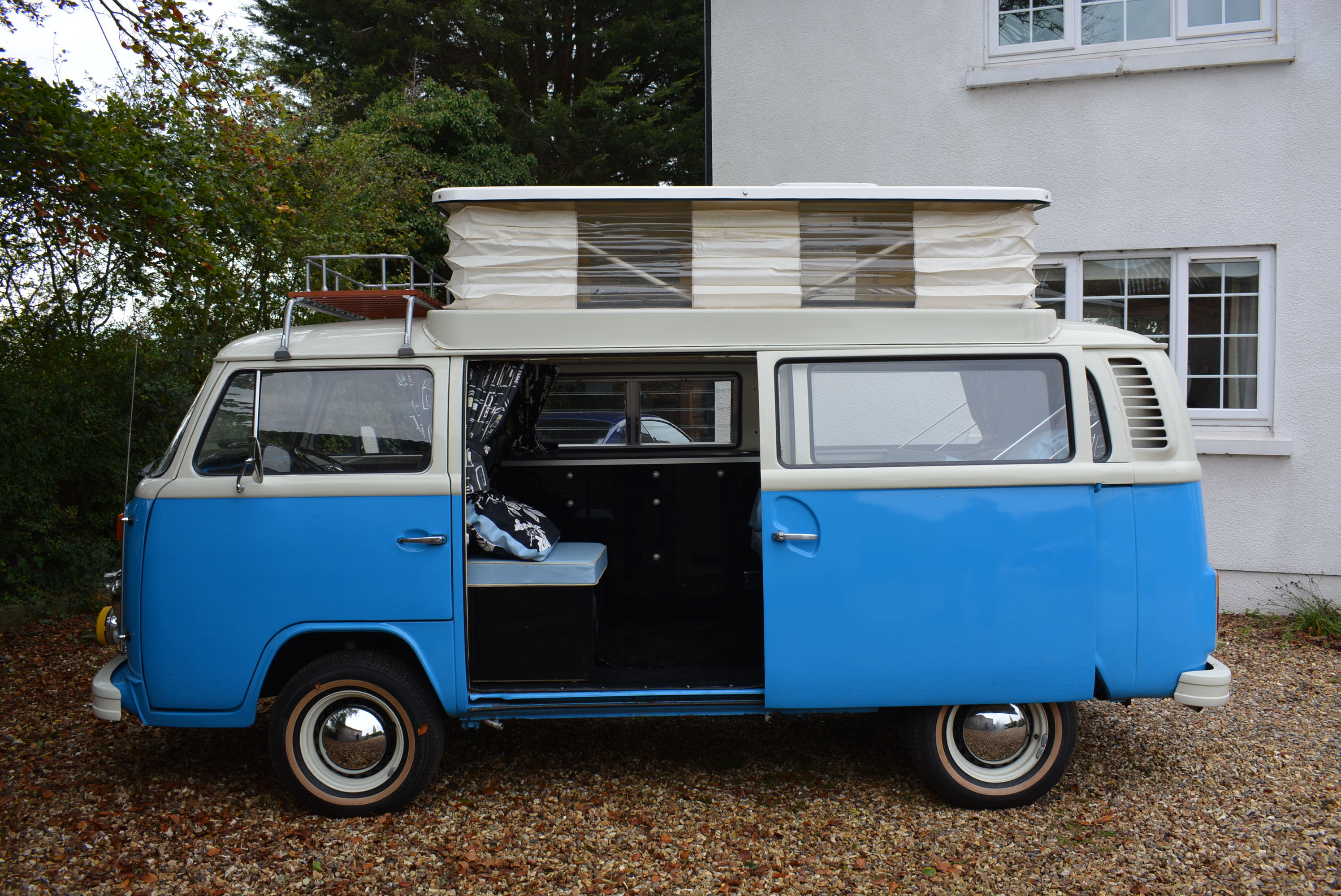 Volkswagen T2 Bay-Window Camper