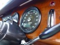 Daimler V8-250 Manual Overdrive