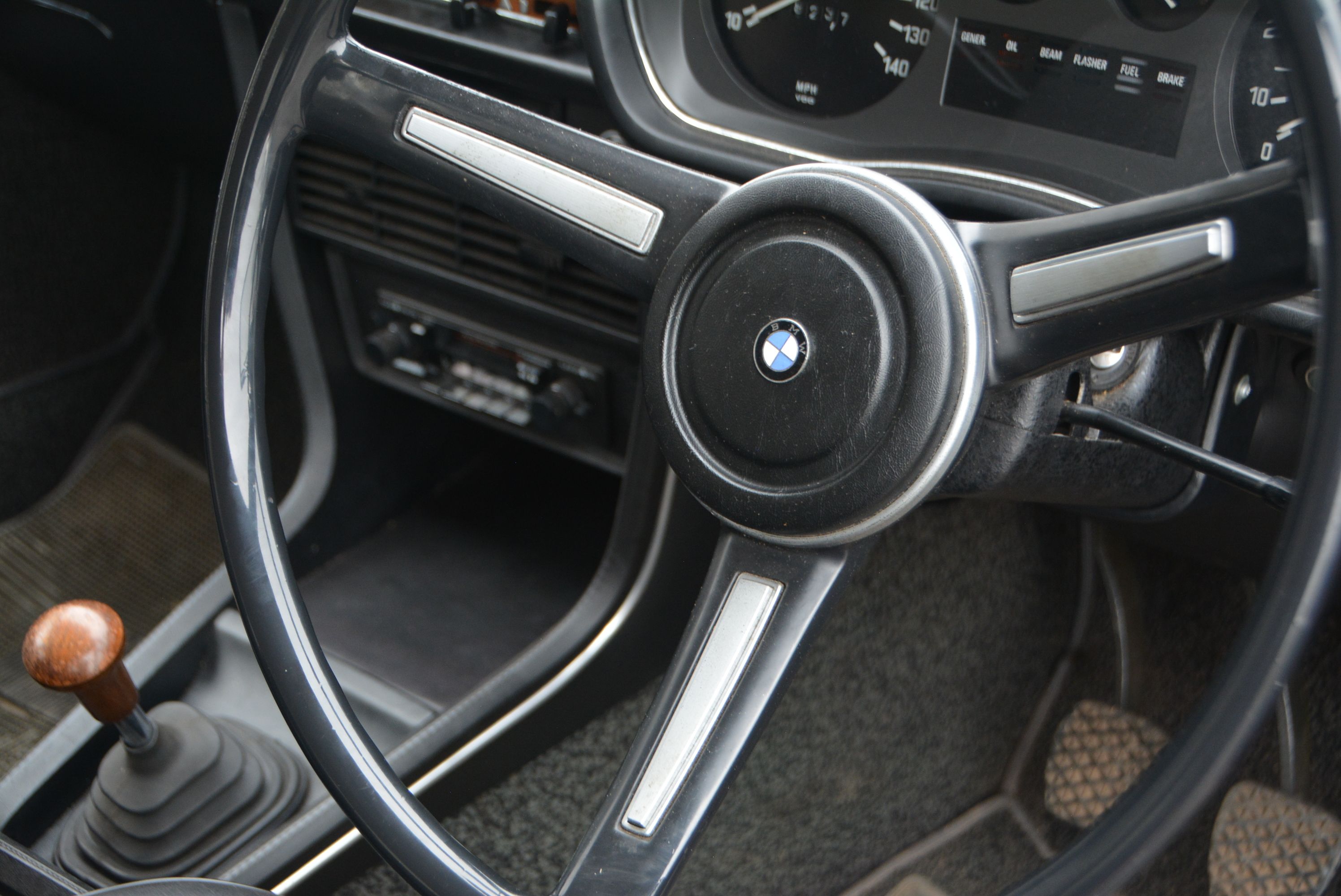 BMW E3 2500