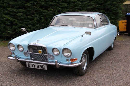 Jaguar MkX Automatic Saloon