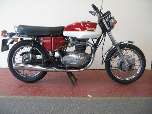 BSA A65 Lightning