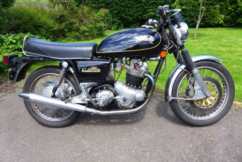 Norton Commando 750