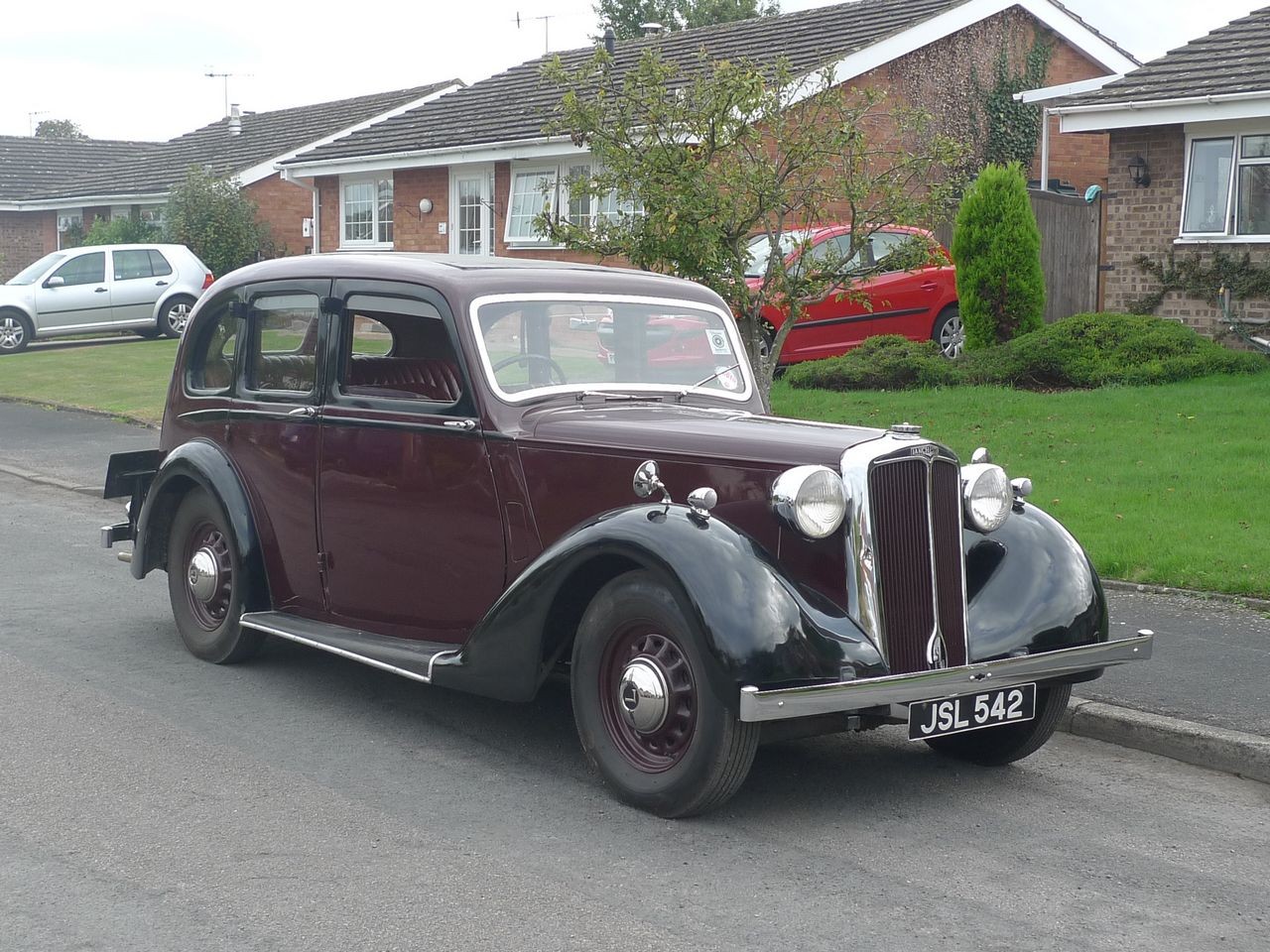 Lanchester LA14 Roadrider 1939 | British cars, Cars, Vintage cars