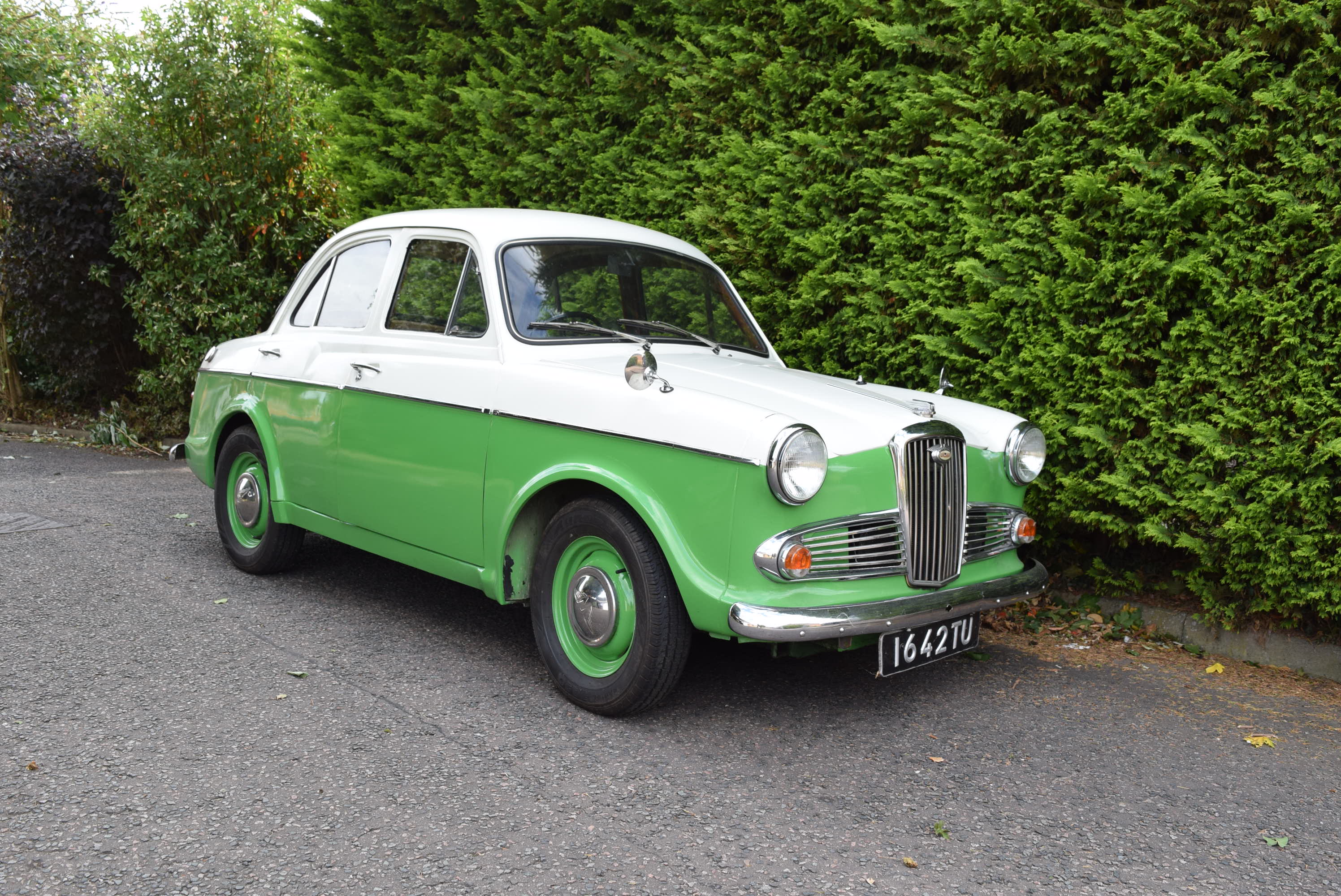 Wolseley 1500