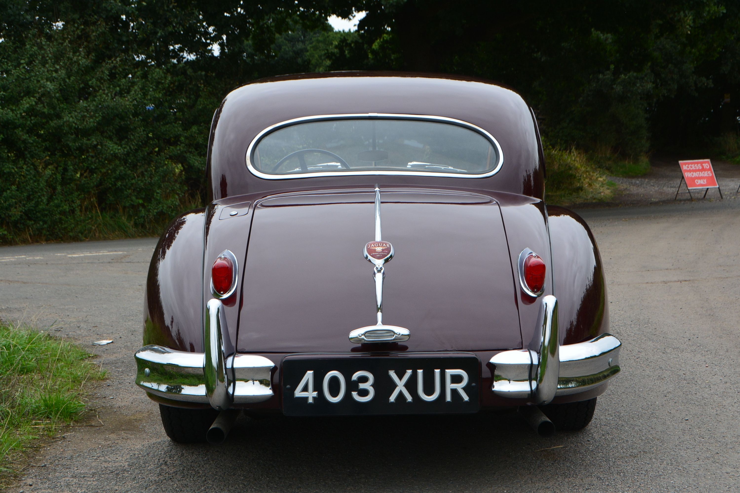 Jaguar XK140 SE FHC