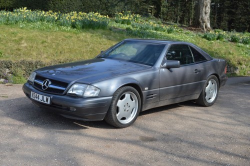 Mercedes-Benz SL320 (R129)